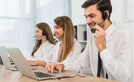 Azkatech support team providing Odoo ERP technical assistance